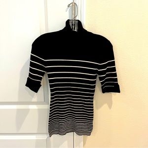 White House Black Market Short Sleeve Turtleneck Sweater